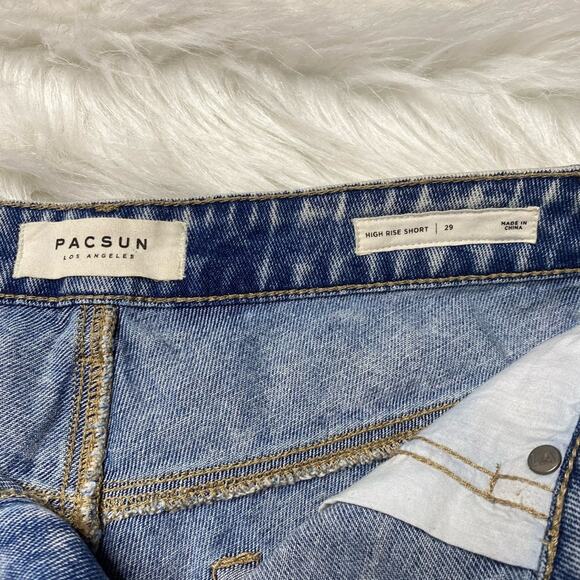 Pacsun Ombré High Rise Distressed Raw Hem Jean Shorts Size 29 - Picture 5 of 9